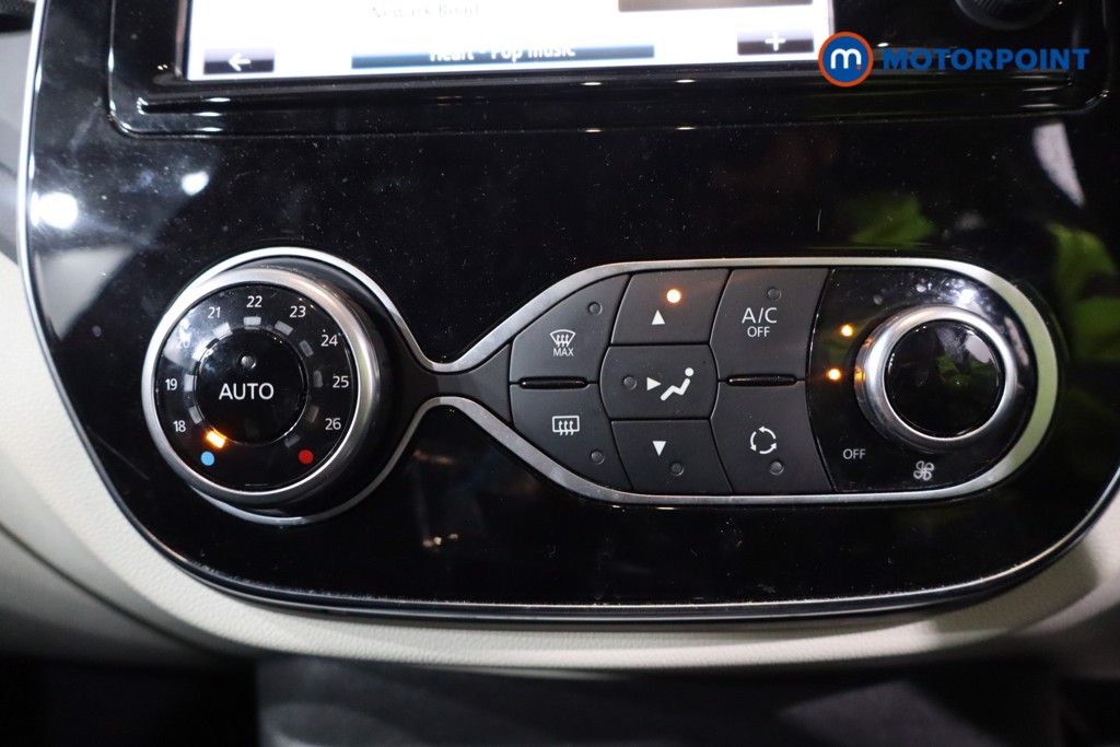Renault Captur Gt Line Manual Petrol SUV - Stock Number (1578026) - 17th supplementary image