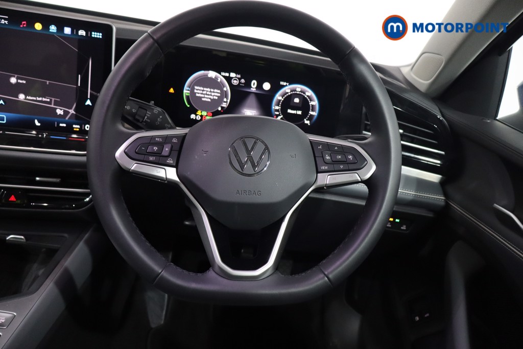 Volkswagen Passat Life Automatic Petrol Plug-In Hybrid Estate - Stock Number (1578155) - 6th supplementary image