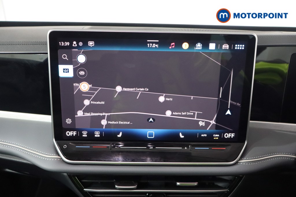 Volkswagen Passat Life Automatic Petrol Plug-In Hybrid Estate - Stock Number (1578155) - 16th supplementary image