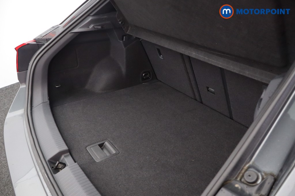 Volkswagen T-Roc R-Line Automatic Petrol SUV - Stock Number (1578286) - 37th supplementary image