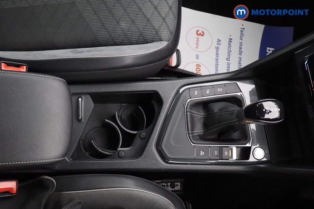 Volkswagen Tiguan R-Line Automatic Petrol SUV - Stock Number (1578294) - 8th supplementary image