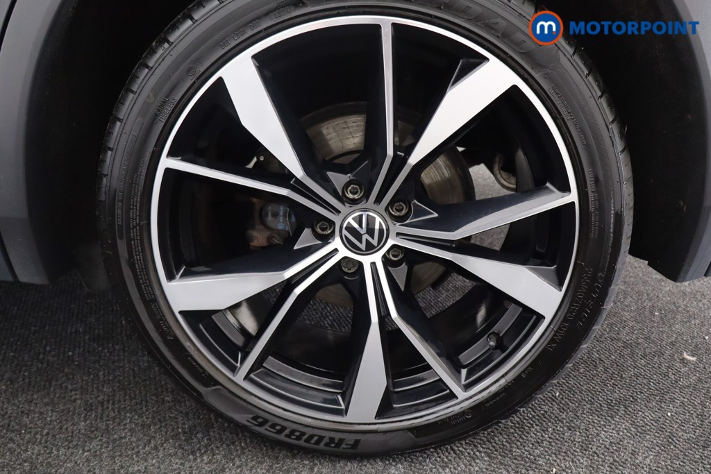 Volkswagen Tiguan R-Line Automatic Petrol SUV - Stock Number (1578294) - 21st supplementary image