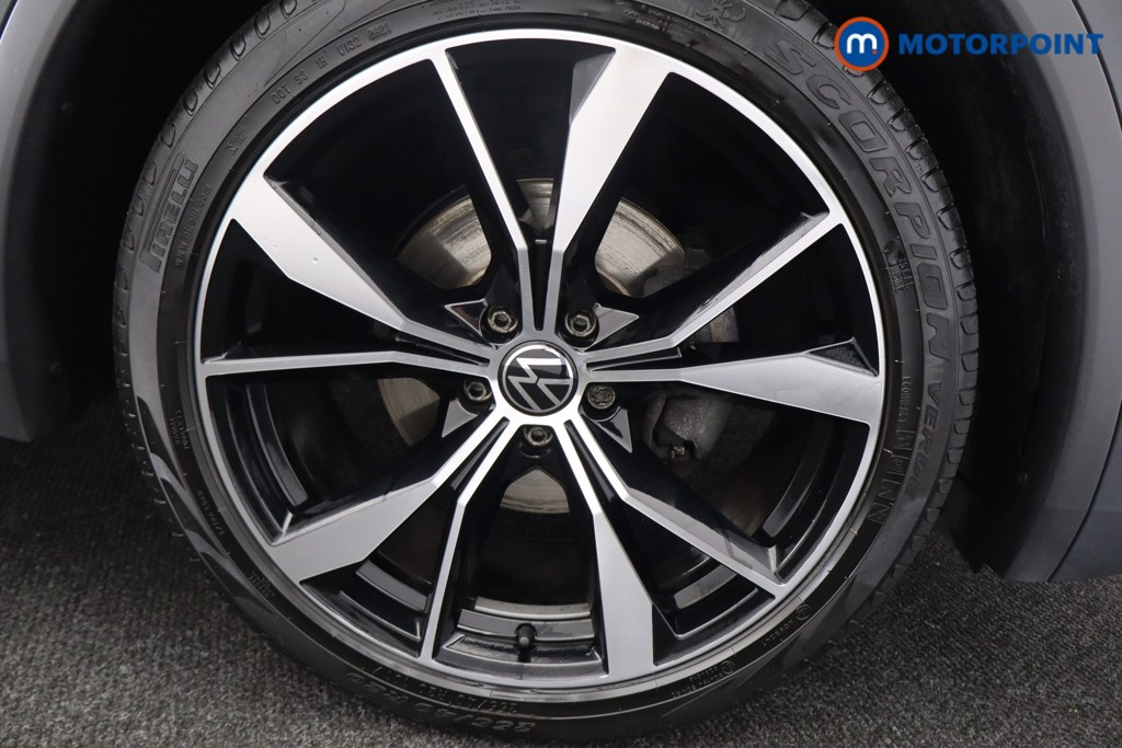 Volkswagen Tiguan R-Line Automatic Petrol SUV - Stock Number (1578294) - 23rd supplementary image