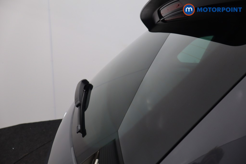 Volkswagen Tiguan R-Line Automatic Petrol SUV - Stock Number (1578294) - 35th supplementary image
