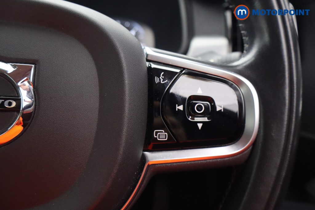 Volvo S90 Momentum Automatic Diesel Saloon - Stock Number (1579744) - 4th supplementary image