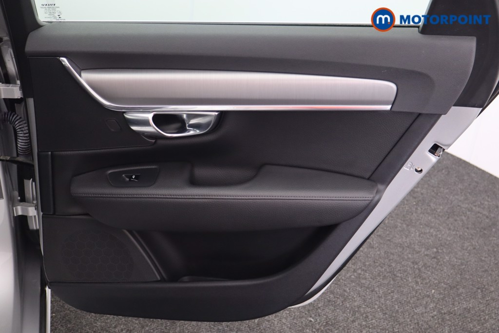 Volvo S90 Momentum Automatic Diesel Saloon - Stock Number (1579744) - 18th supplementary image