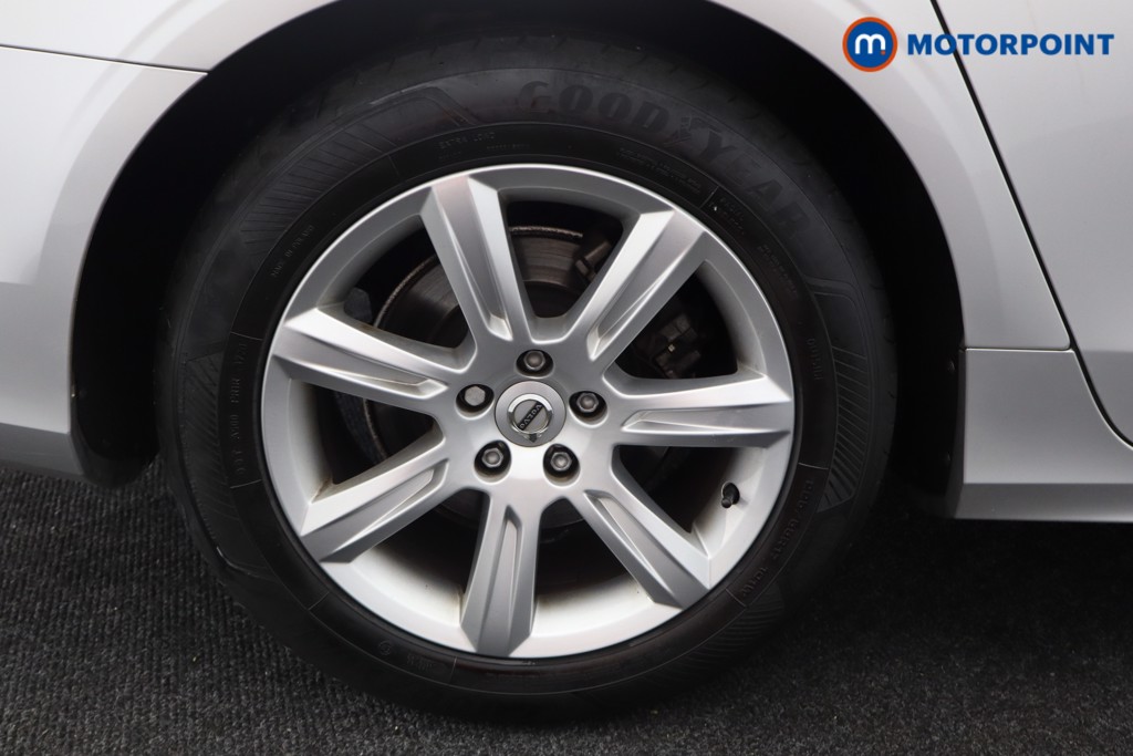 Volvo S90 Momentum Automatic Diesel Saloon - Stock Number (1579744) - 24th supplementary image