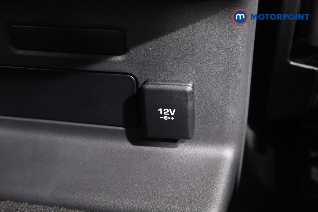 Land Rover Range Rover Velar S Automatic Petrol SUV - Stock Number (1580060) - 13th supplementary image