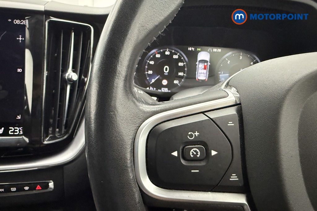 Volvo Xc60 Momentum Automatic Diesel SUV - Stock Number (1565061) - 11th supplementary image