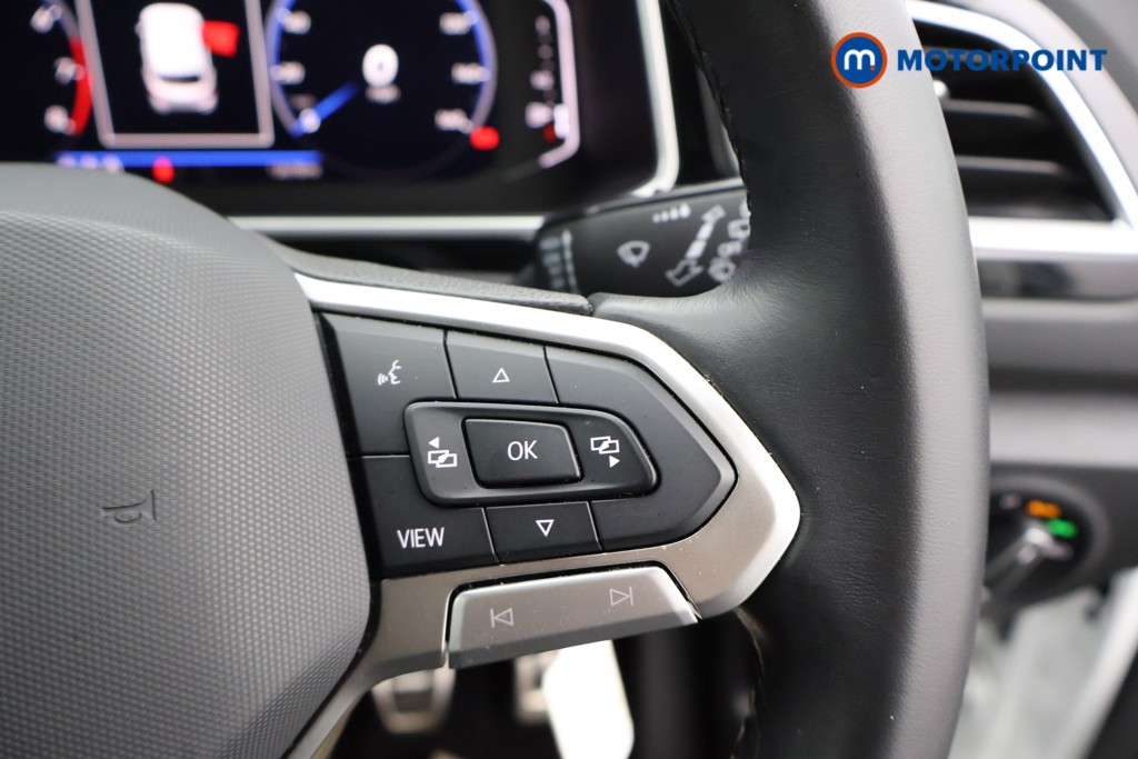 Volkswagen T-Roc R-Line Manual Petrol SUV - Stock Number (1566466) - 3rd supplementary image
