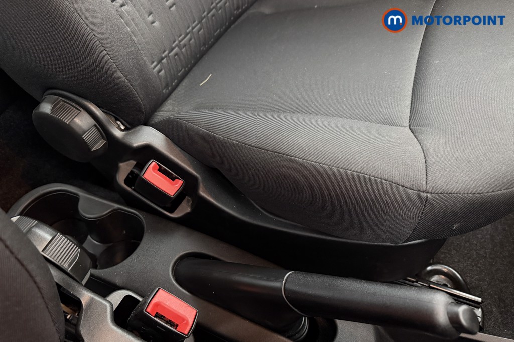 Fiat 500 1.0 Mild Hybrid 3Dr Manual Petrol-Electric Hybrid Hatchback - Stock Number (1567536) - 12th supplementary image