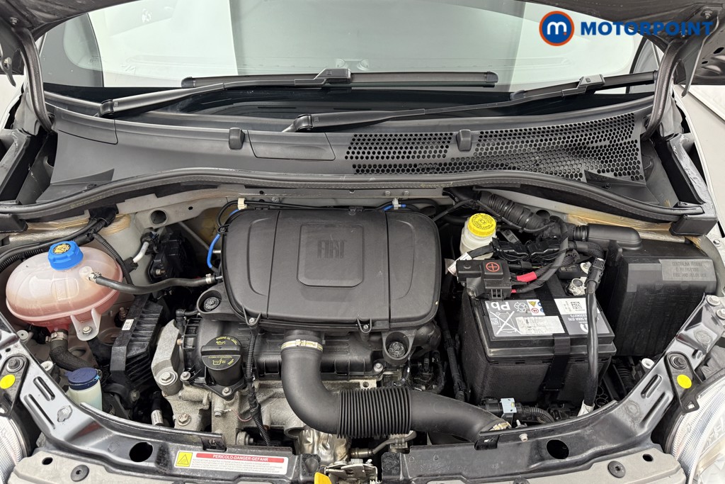 Fiat 500 1.0 Mild Hybrid 3Dr Manual Petrol-Electric Hybrid Hatchback - Stock Number (1567536) - 27th supplementary image