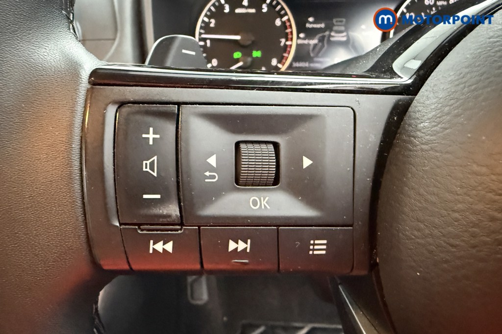 Nissan Qashqai Acenta Premium Automatic Petrol SUV - Stock Number (1568015) - 4th supplementary image