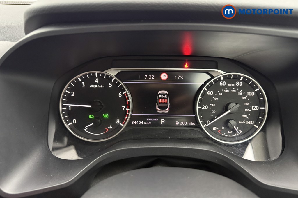 Nissan Qashqai Acenta Premium Automatic Petrol SUV - Stock Number (1568015) - 6th supplementary image