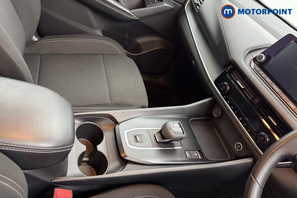 Nissan Qashqai Acenta Premium Automatic Petrol SUV - Stock Number (1568015) - 15th supplementary image