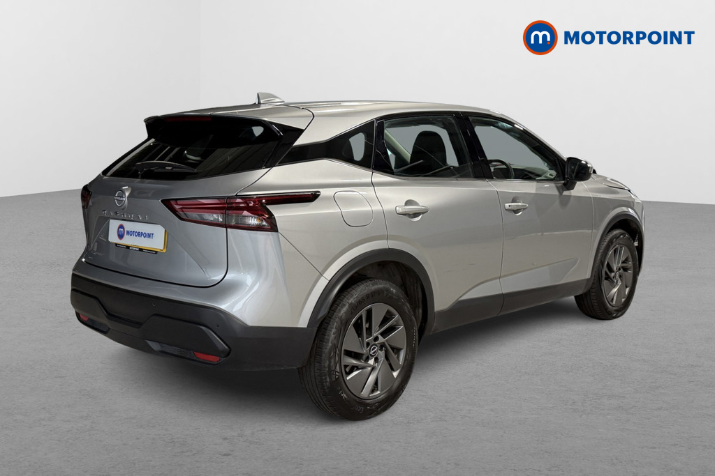 Nissan Qashqai Acenta Premium Automatic Petrol SUV - Stock Number (1568015) - Drivers side rear corner