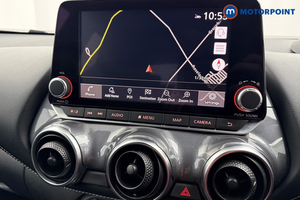 Nissan Juke N-Connecta Manual Petrol SUV - Stock Number (1568043) - 8th supplementary image