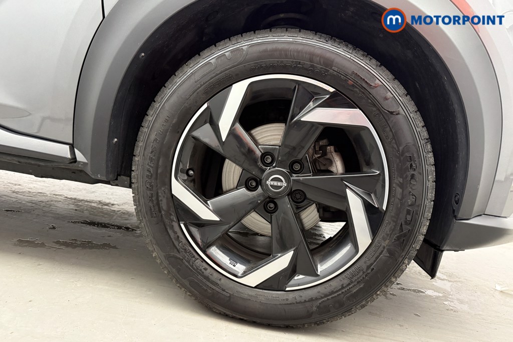 Nissan Juke N-Connecta Manual Petrol SUV - Stock Number (1568043) - 30th supplementary image