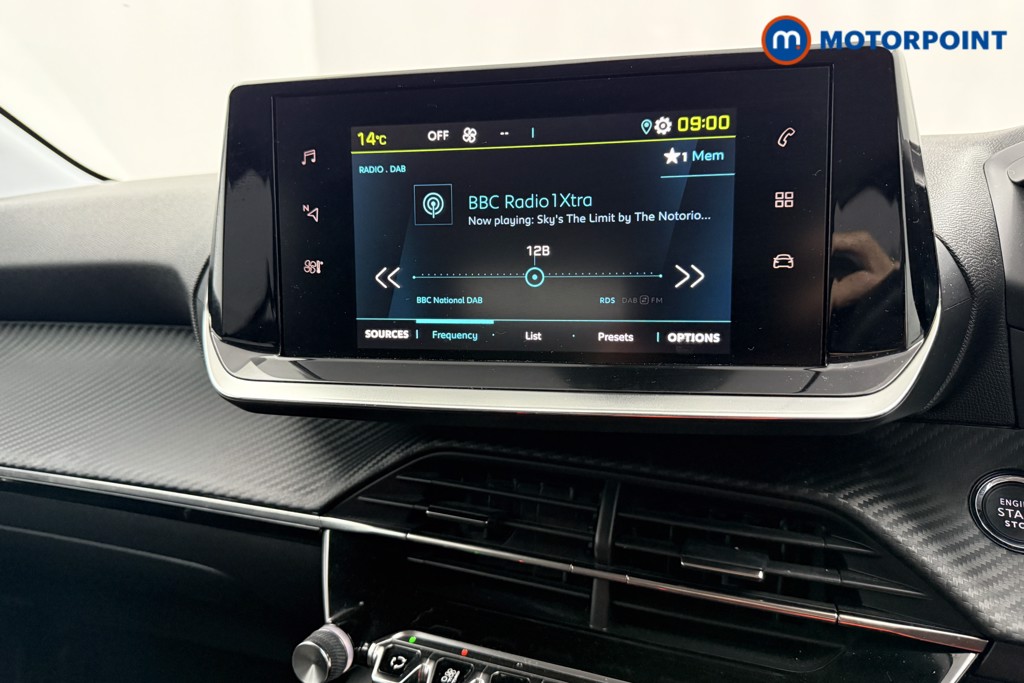 Peugeot 208 Allure Premium Automatic Electric Hatchback - Stock Number (1568429) - 7th supplementary image
