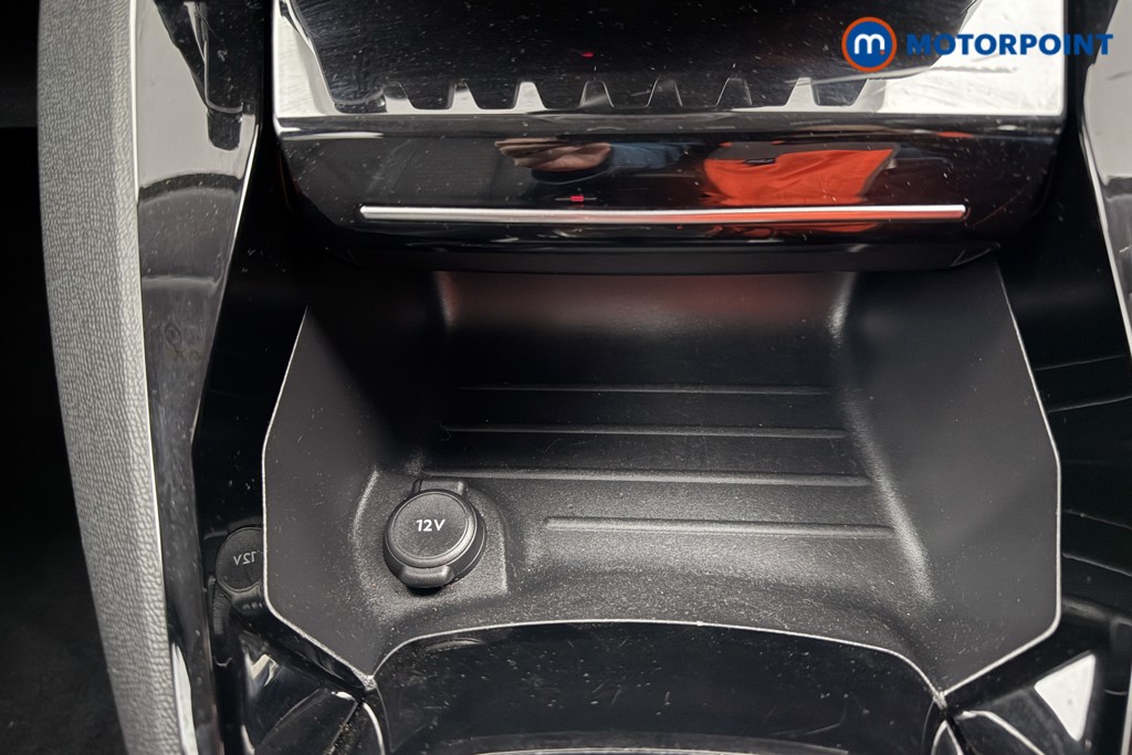 Peugeot 208 Allure Premium Automatic Electric Hatchback - Stock Number (1568429) - 13th supplementary image