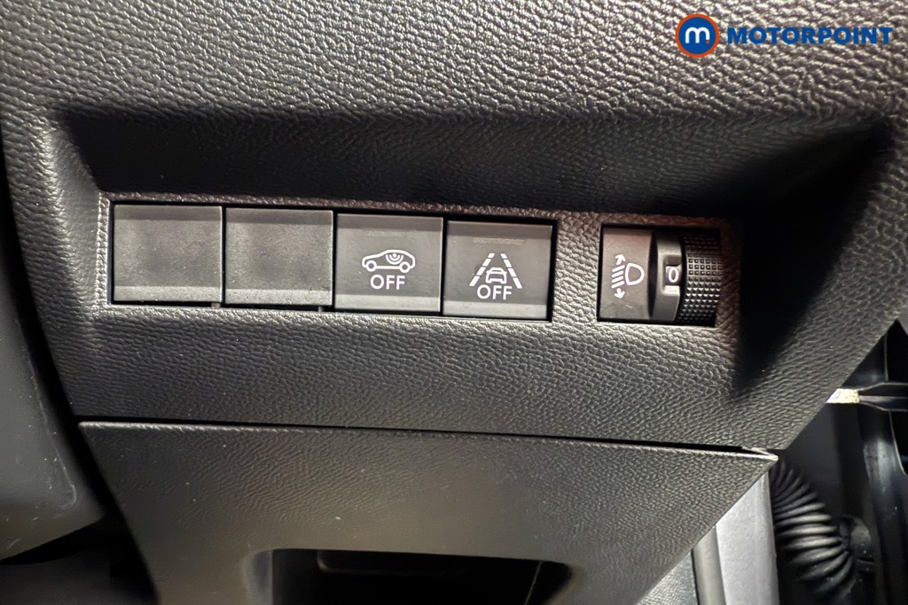 Peugeot 208 Allure Premium Automatic Electric Hatchback - Stock Number (1568429) - 18th supplementary image