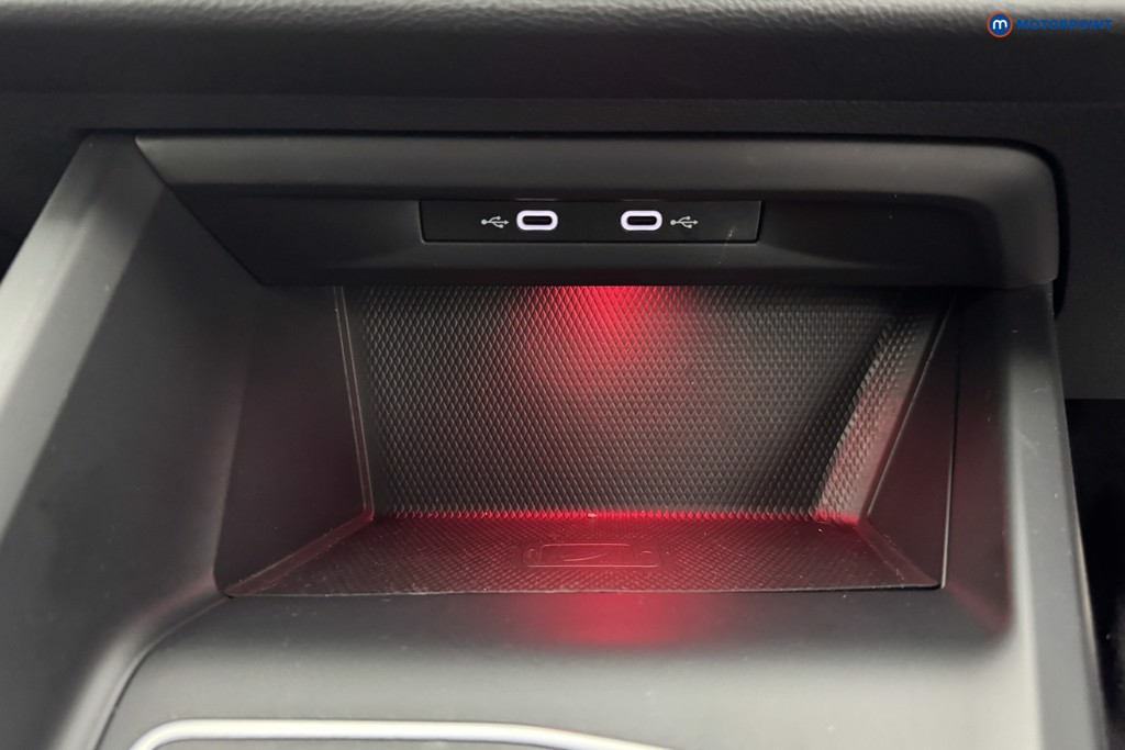 Volkswagen Golf R-Line Automatic Petrol Hatchback - Stock Number (1568755) - 15th supplementary image