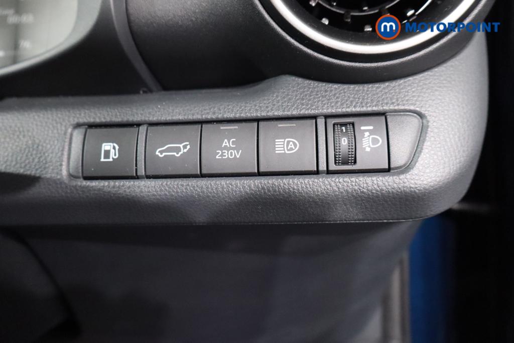 Toyota C-Hr Design Automatic Petrol Plug-In Hybrid SUV - Stock Number (1568781) - 15th supplementary image
