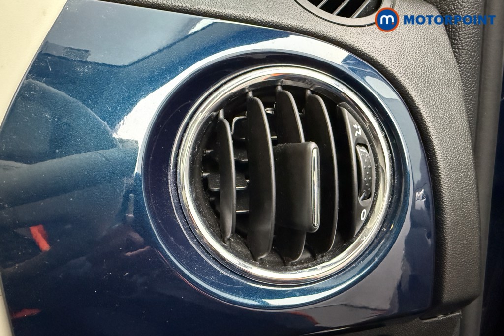 Fiat 500 1.0 Mild Hybrid 3Dr Manual Petrol-Electric Hybrid Hatchback - Stock Number (1569750) - 14th supplementary image
