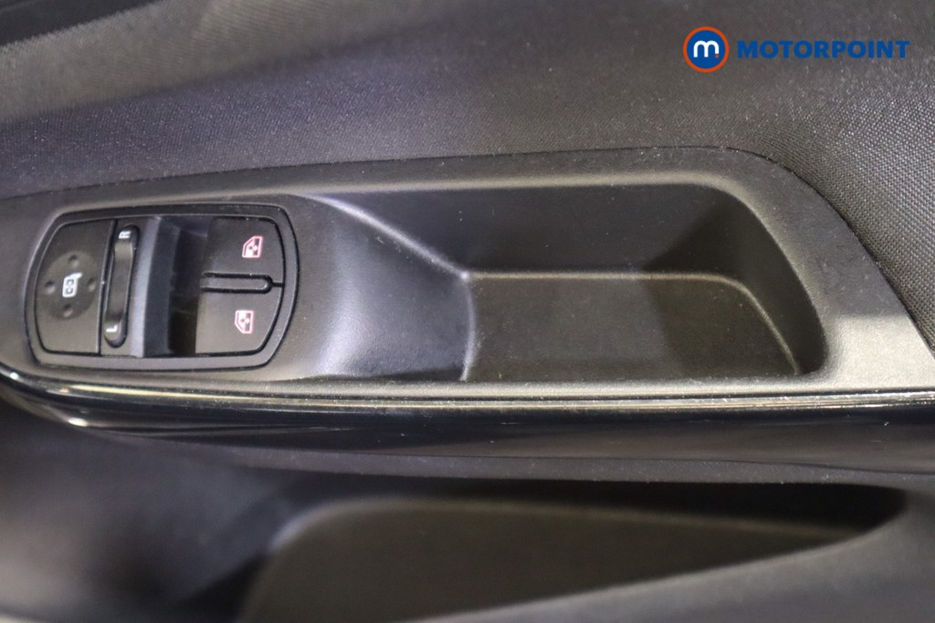 Vauxhall Corsa Sri Nav Manual Petrol Hatchback - Stock Number (1569958) - 15th supplementary image