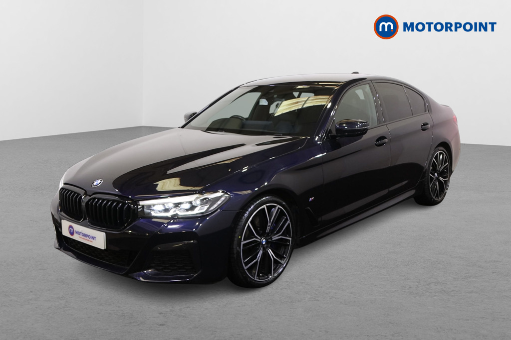 BMW 5 Series M Sport Automatic Diesel Saloon - Stock Number (1570017) - Passenger side front corner