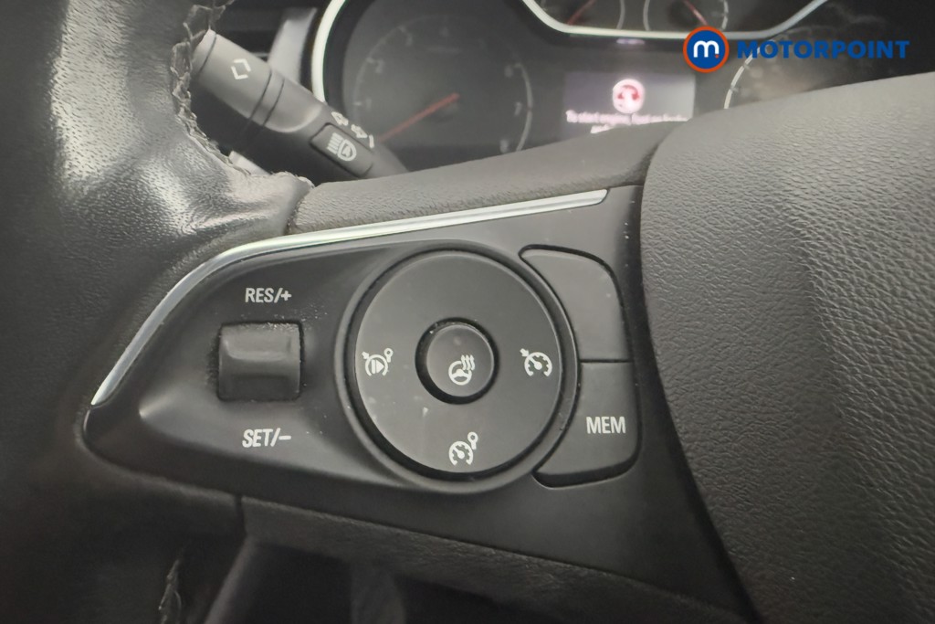 Vauxhall Crossland Ultimate Automatic Diesel SUV - Stock Number (1570157) - 14th supplementary image
