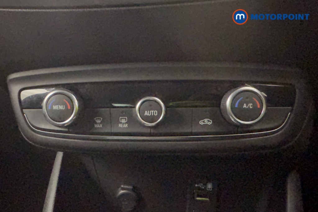 Vauxhall Crossland Ultimate Automatic Diesel SUV - Stock Number (1570157) - 16th supplementary image