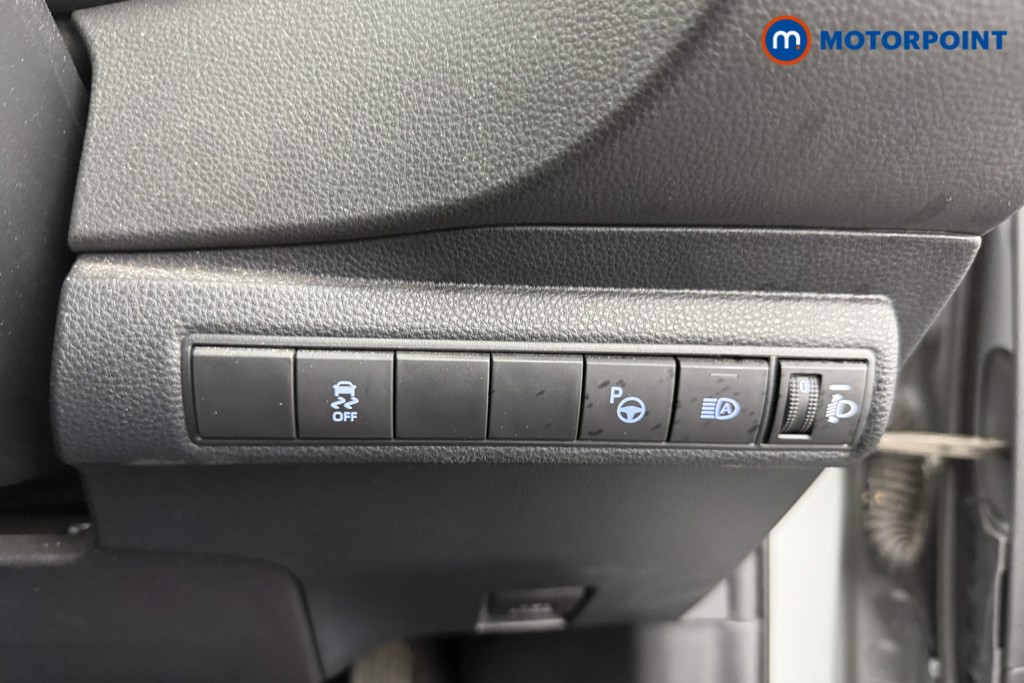 Toyota Corolla Design Automatic Petrol-Electric Hybrid Estate - Stock Number (1570498) - 14th supplementary image