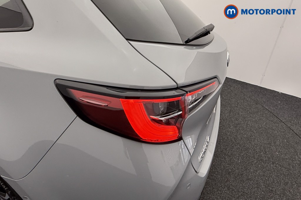 Toyota Corolla Design Automatic Petrol-Electric Hybrid Estate - Stock Number (1570498) - 25th supplementary image