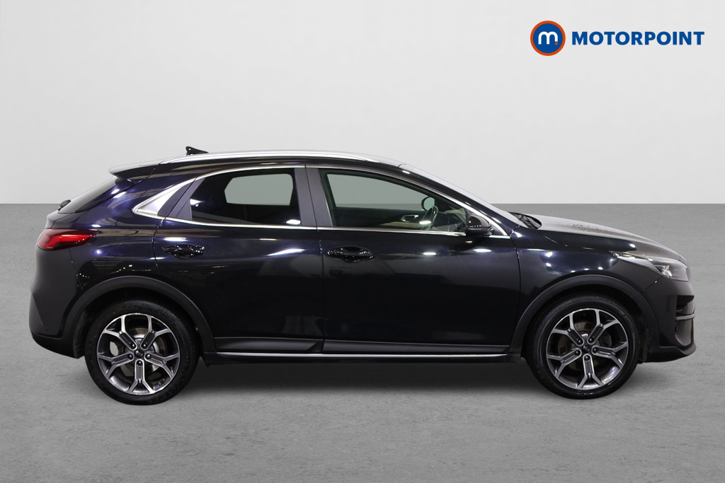 KIA Xceed 3 Manual Petrol Hatchback - Stock Number (1571124) - Drivers side