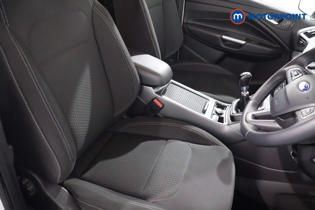 Ford Kuga Zetec Manual Petrol SUV - Stock Number (1571211) - 24th supplementary image