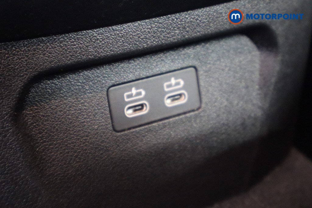 BMW 1 Series M Sport Automatic Petrol Hatchback - Stock Number (1571900) - 25th supplementary image