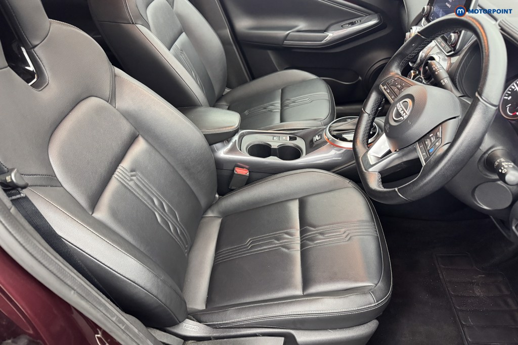 Nissan Juke Tekna Automatic Petrol SUV - Stock Number (1572565) - 5th supplementary image