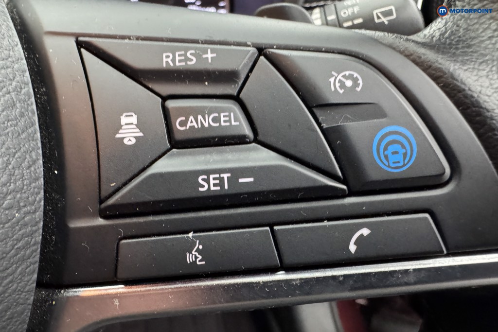 Nissan Juke Tekna Automatic Petrol SUV - Stock Number (1572565) - 19th supplementary image