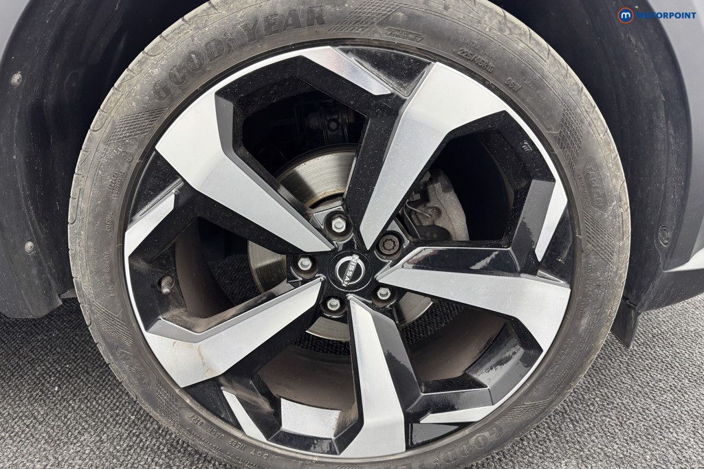 Nissan Juke Tekna Automatic Petrol SUV - Stock Number (1572565) - 34th supplementary image