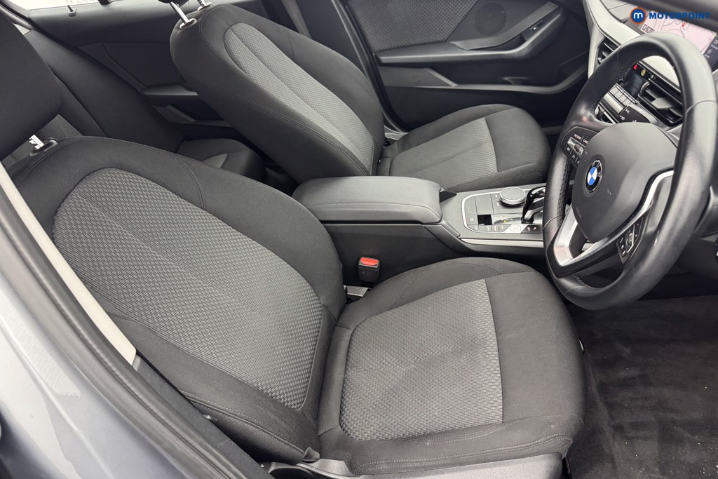 BMW 1 Series SE Automatic Petrol Hatchback - Stock Number (1573686) - 5th supplementary image