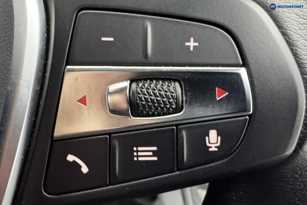 BMW 1 Series SE Automatic Petrol Hatchback - Stock Number (1573686) - 18th supplementary image
