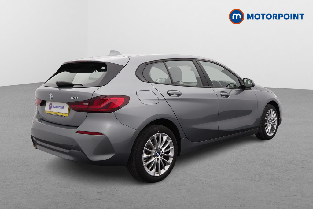 BMW 1 Series SE Automatic Petrol Hatchback - Stock Number (1573686) - Drivers side rear corner