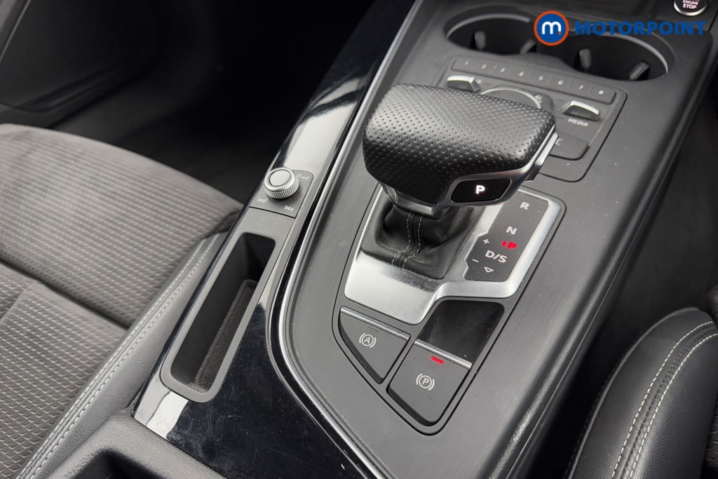 Audi A4 Black Edition Automatic Petrol Estate - Stock Number (1573773) - 14th supplementary image