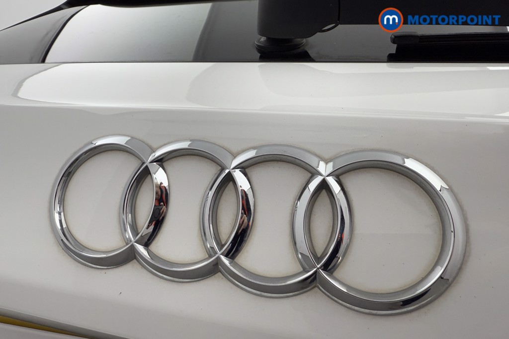 Audi A4 Black Edition Automatic Petrol Estate - Stock Number (1573773) - 29th supplementary image