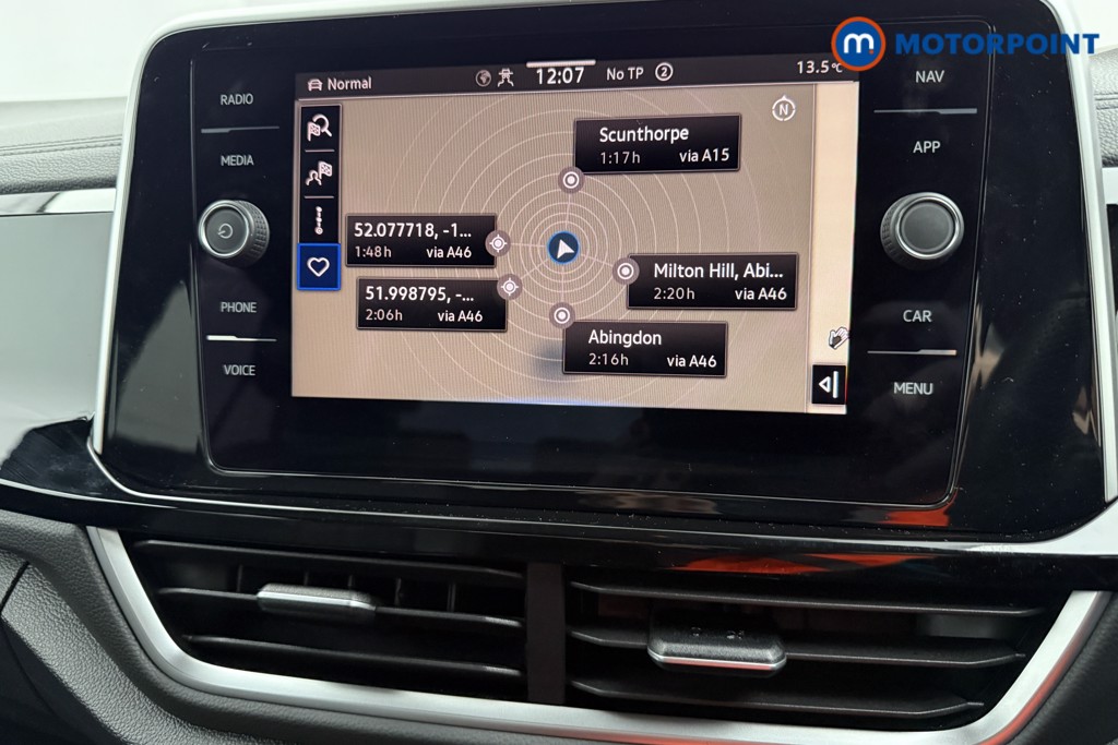 Volkswagen T-Roc R-Line Automatic Petrol SUV - Stock Number (1573779) - 10th supplementary image