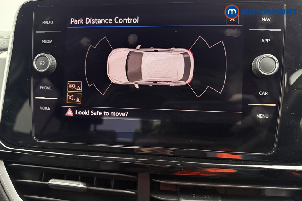 Volkswagen T-Roc R-Line Automatic Petrol SUV - Stock Number (1573779) - 12th supplementary image