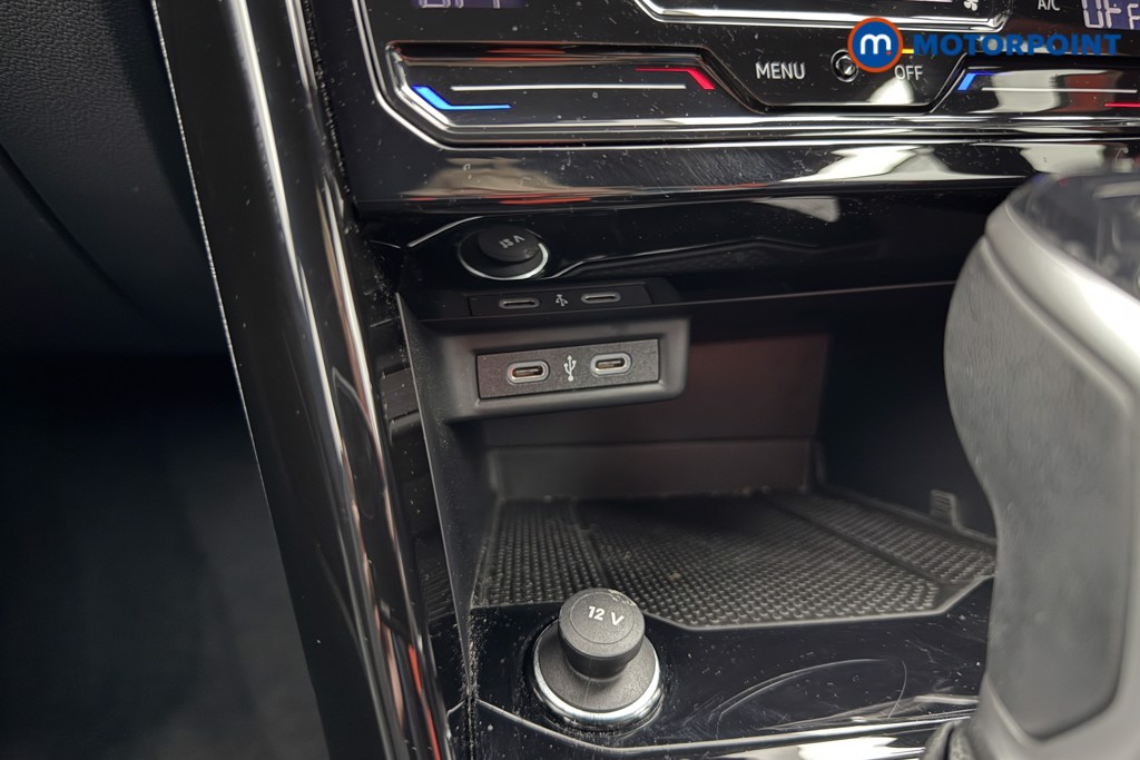 Volkswagen T-Roc R-Line Automatic Petrol SUV - Stock Number (1573779) - 14th supplementary image