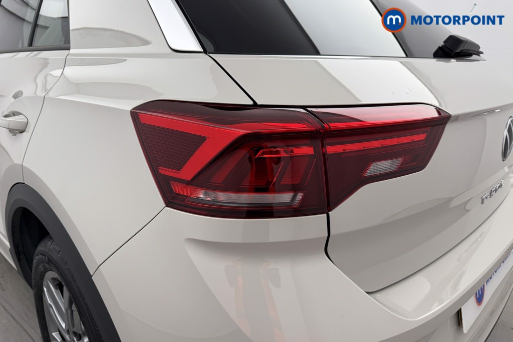 Volkswagen T-Roc R-Line Automatic Petrol SUV - Stock Number (1573779) - 28th supplementary image