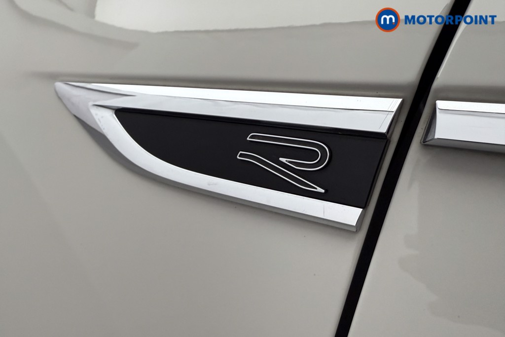 Volkswagen T-Roc R-Line Automatic Petrol SUV - Stock Number (1573779) - 29th supplementary image